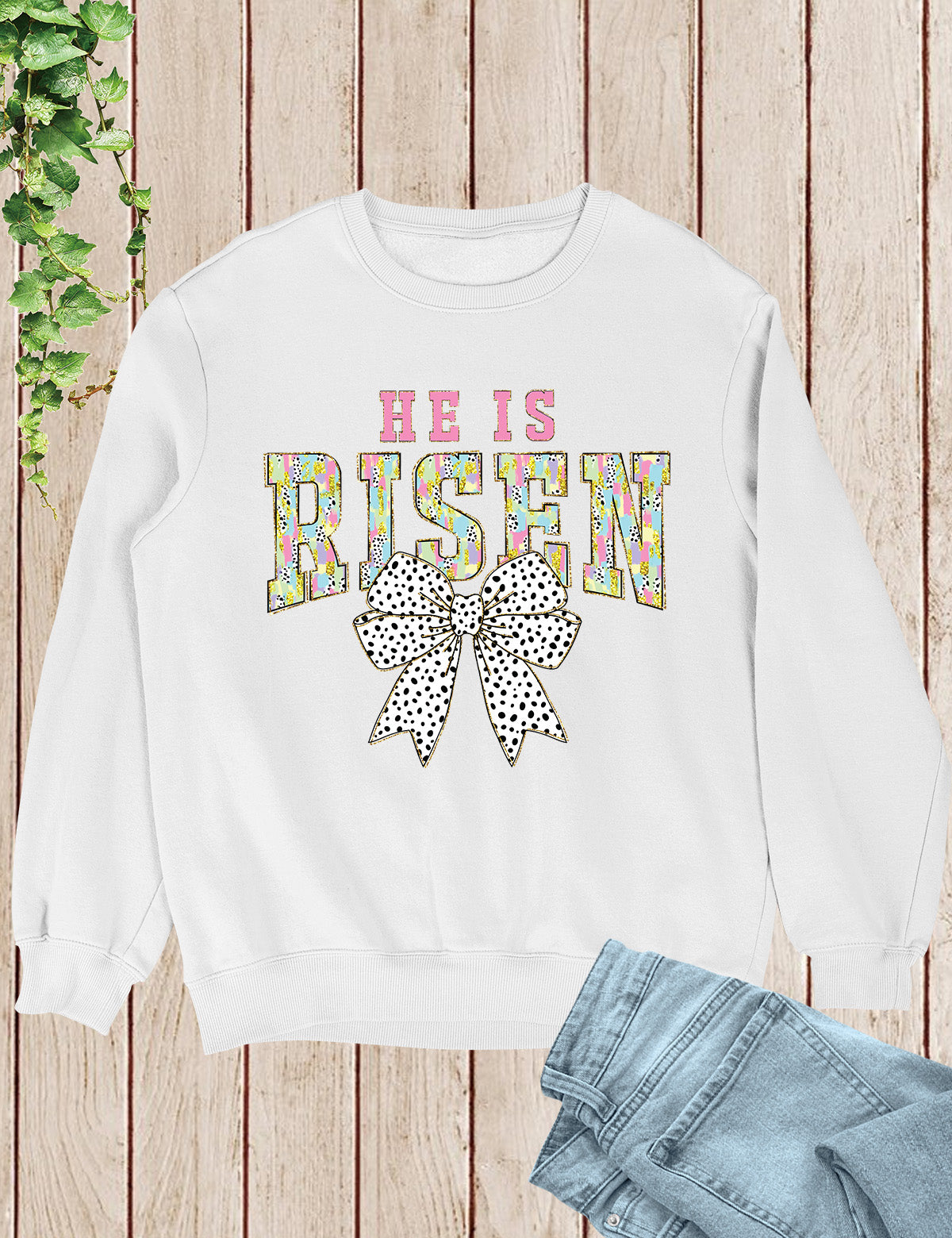He is Risen Women T Shirt